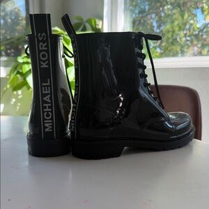 Michael Kors ‘Tavie’ Glossy Black Lace-Up Waterproof Boots